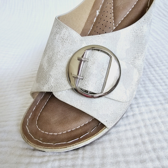 Wedge Mule Sandals, Open Toe with Buckles in Ivory, Size 8 Medium - Picture 13 of 16